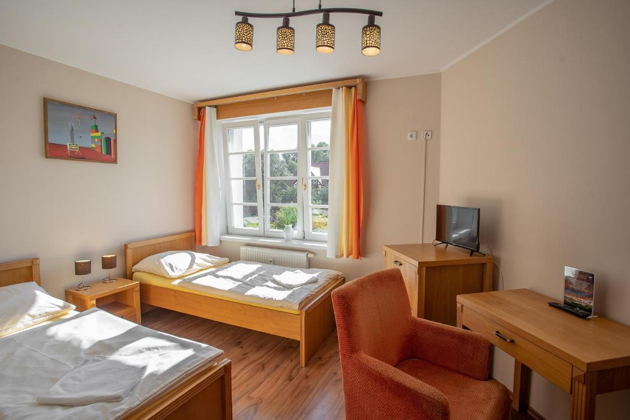 Penzion Statek Bernard Královské Poříčí Habitación foto