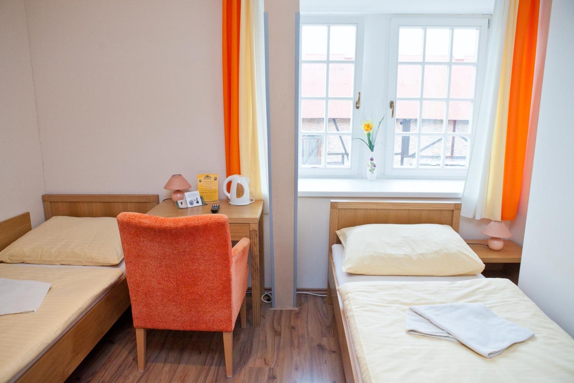 Penzion Statek Bernard Královské Poříčí Habitación foto